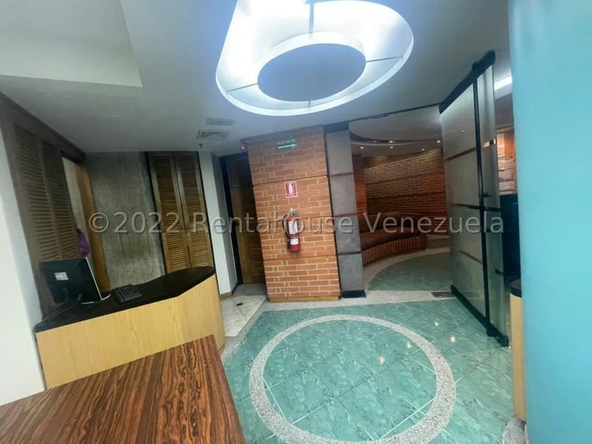 Comercial (Oficina) en Venta en El Bosque, Distrito Metropolitano - 32