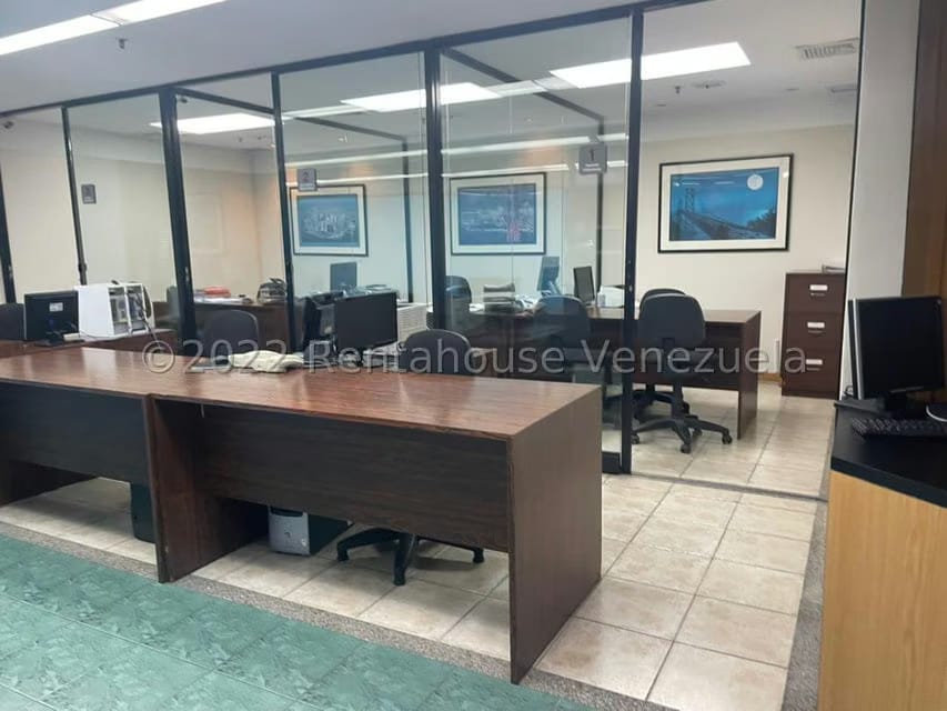 Comercial (Oficina) en Venta en El Bosque, Distrito Metropolitano - 34