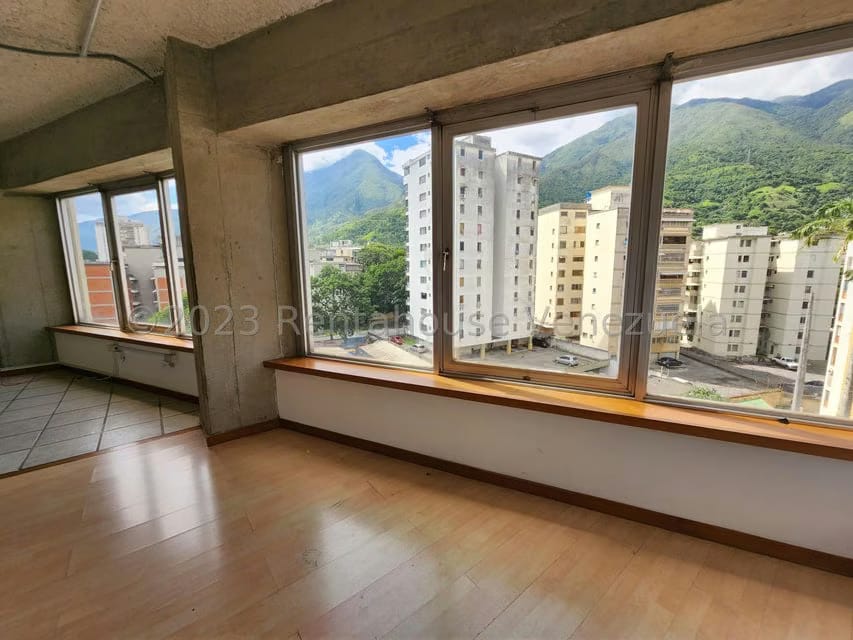 Comercial (Oficina) en Alquiler en El Marques, Distrito Metropolitano - 7