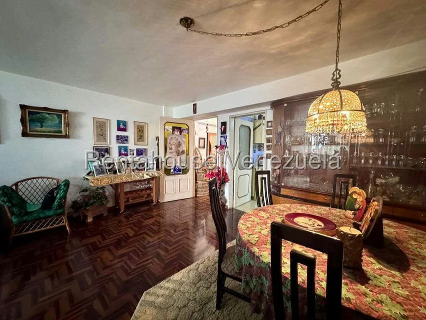 Apartamento (1 Nivel) en Venta en El Cigarral, Distrito Metropolitano - 4