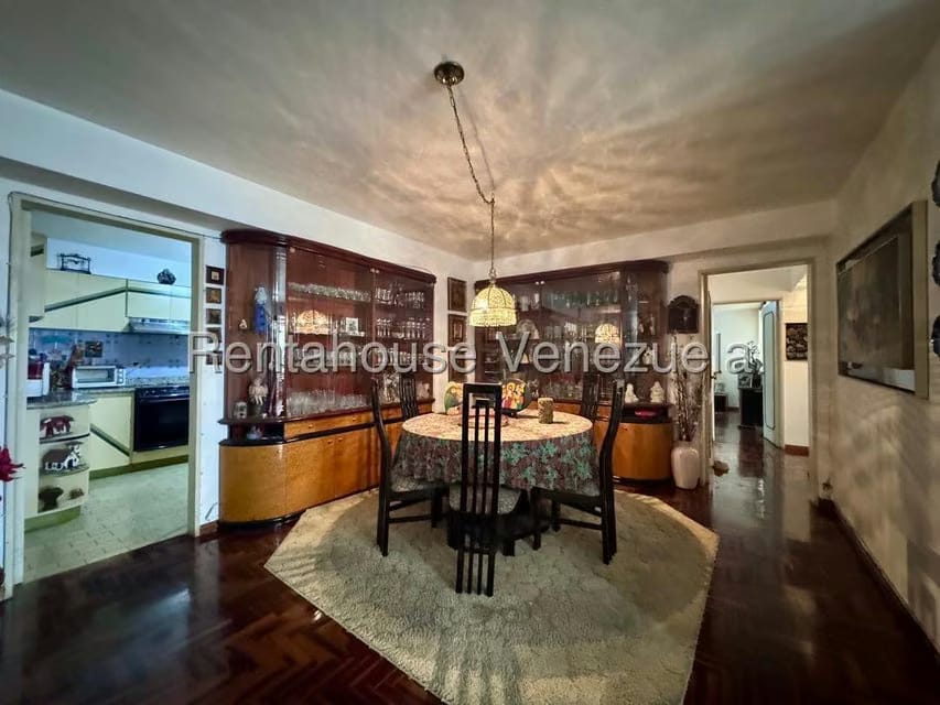 Apartamento (1 Nivel) en Venta en El Cigarral, Distrito Metropolitano - 5