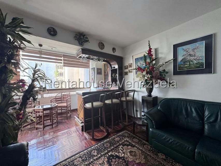 Apartamento (1 Nivel) en Venta en El Cigarral, Distrito Metropolitano - 8