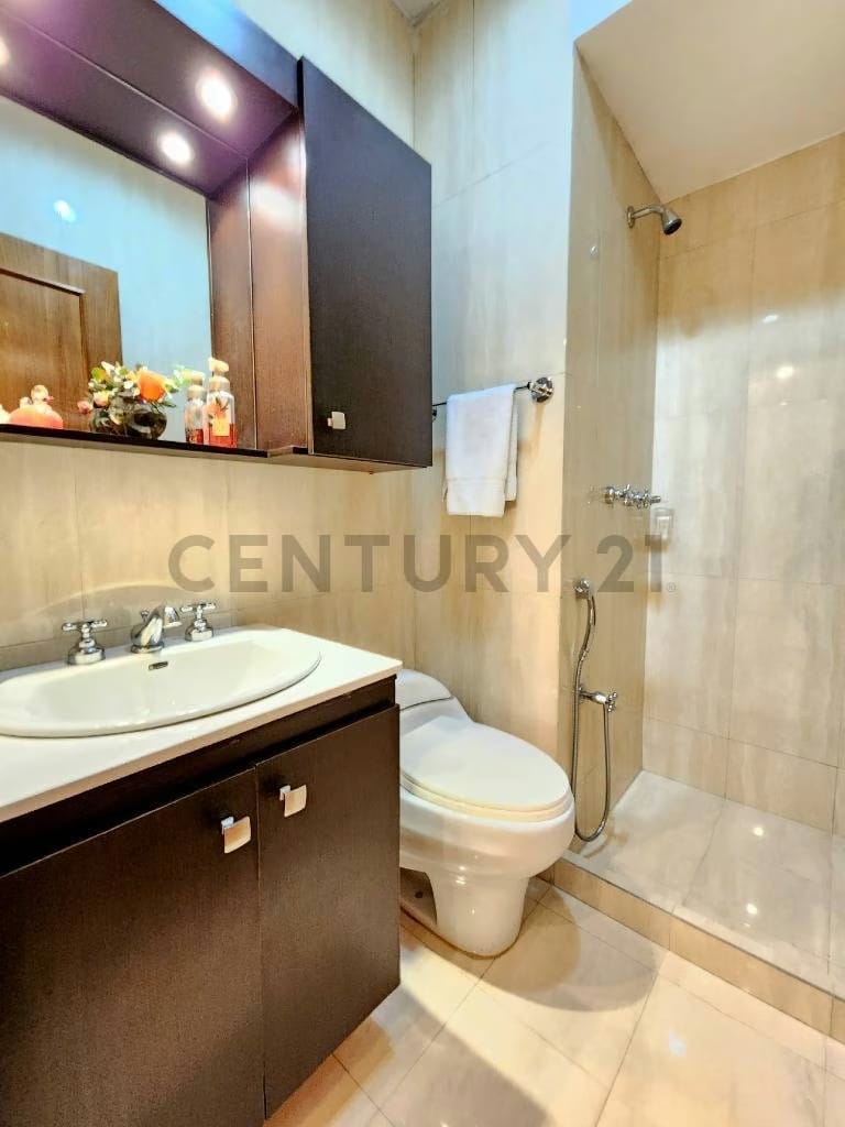 Hermoso Townhouse en Venta Conjunto Residencial Costa Dorada, Lecheria - 11