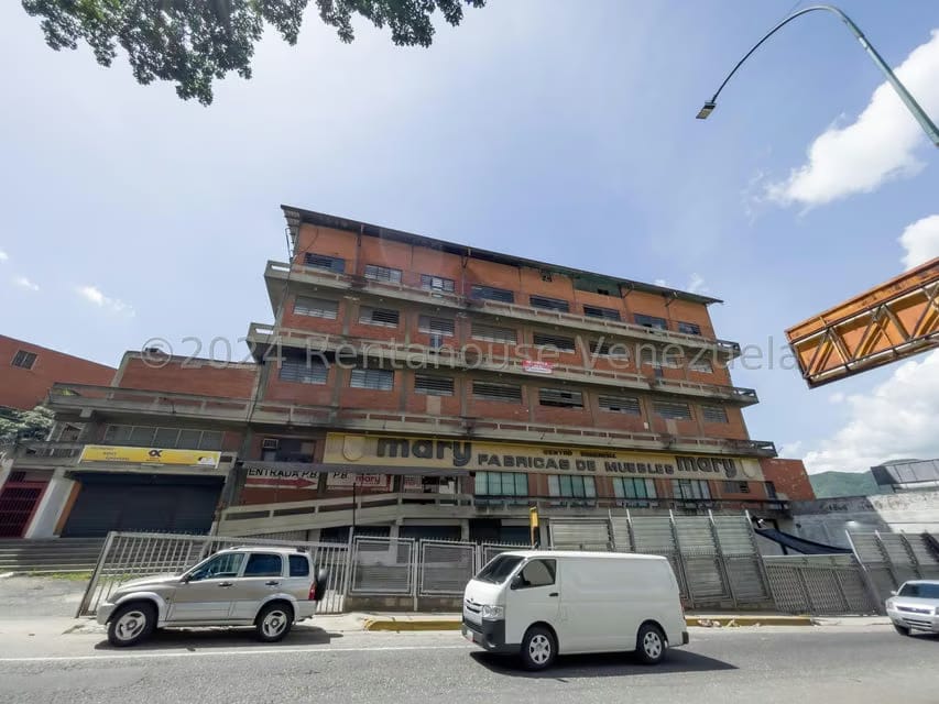 Comercial (Galpon - Deposito) en Alquiler en La Yaguara, Distrito Metropolitano