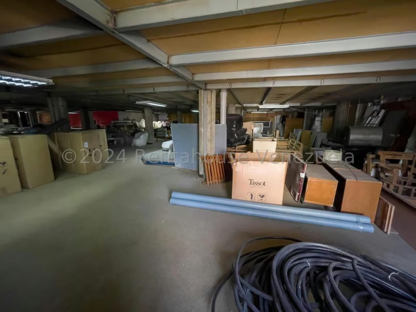 Comercial (Galpon - Deposito) en Alquiler en La Yaguara, Distrito Metropolitano - 8