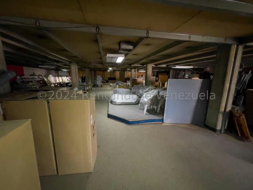 Comercial (Galpon - Deposito) en Alquiler en La Yaguara, Distrito Metropolitano - 9