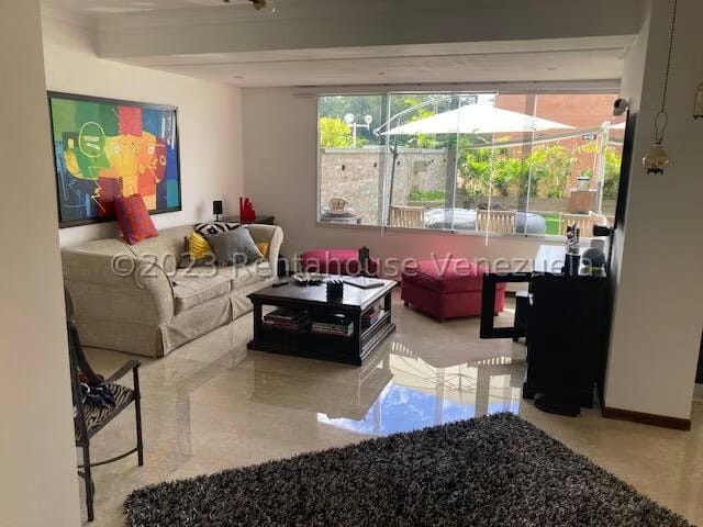 Apartamento (1 Nivel) en Venta en Lomas de La Lagunita, Distrito Metropolitano - 3