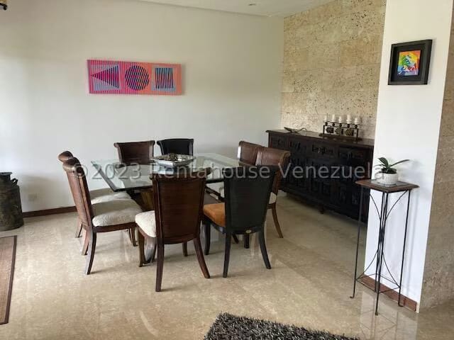 Apartamento (1 Nivel) en Venta en Lomas de La Lagunita, Distrito Metropolitano - 4