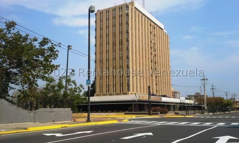Comercial (Oficina) en Alquiler en 5 de Julio, Zulia - 8