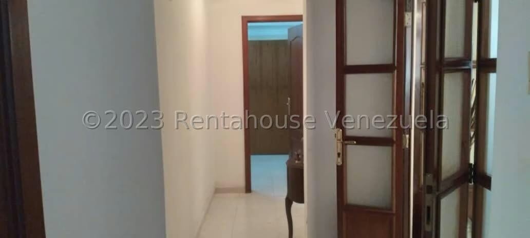 Apartamento (1 Nivel) en Venta en El Marques, Distrito Metropolitano - 13