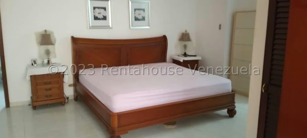Apartamento (1 Nivel) en Venta en El Marques, Distrito Metropolitano - 14
