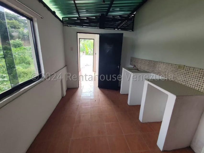 Casa (Duplex) en Venta en Vista Linda, Miranda - 16