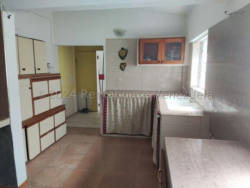 Casa (Duplex) en Venta en Vista Linda, Miranda - 10