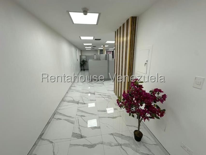 Comercial (Oficina) en Alquiler en Chacao, Distrito Metropolitano - 2