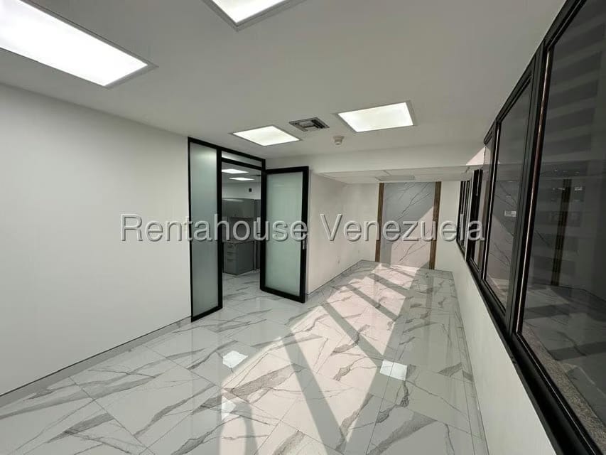 Comercial (Oficina) en Alquiler en Chacao, Distrito Metropolitano - 11