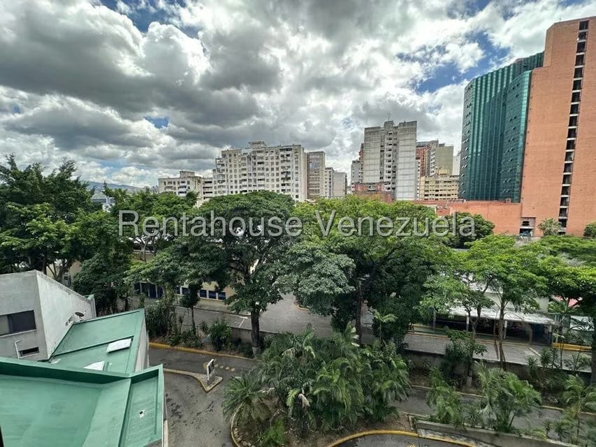 Comercial (Oficina) en Alquiler en Chacao, Distrito Metropolitano - 13