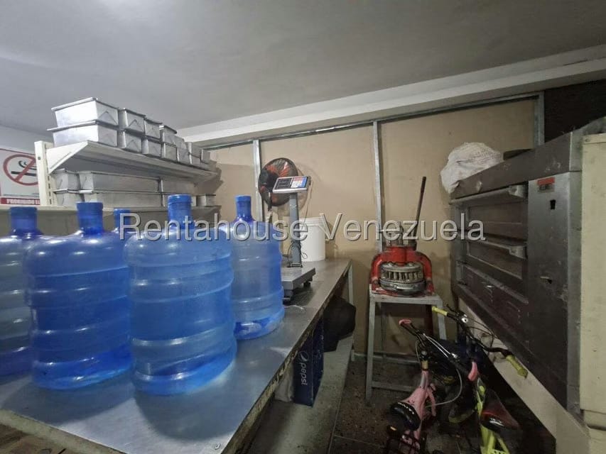 Comercial (Local Comercial) en Alquiler en La Montanita, Lara - 14