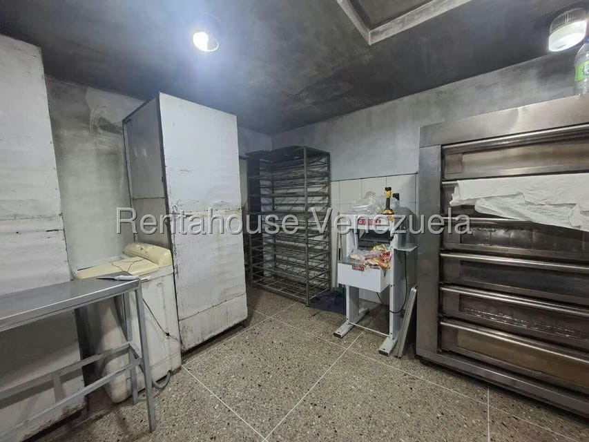 Comercial (Local Comercial) en Alquiler en La Montanita, Lara - 15