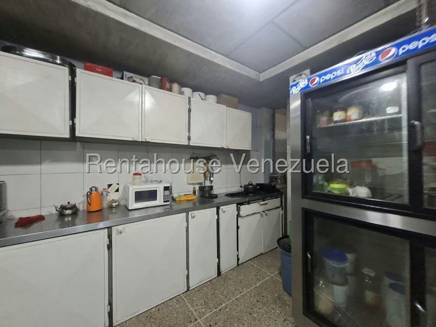 Comercial (Local Comercial) en Alquiler en La Montanita, Lara - 17