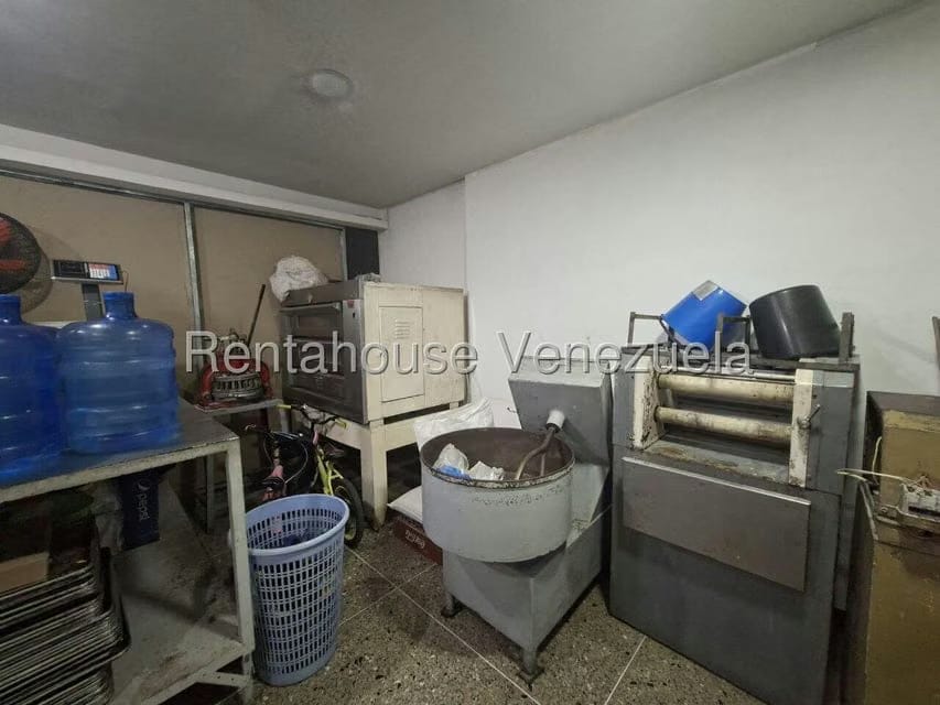 Comercial (Local Comercial) en Alquiler en La Montanita, Lara - 18