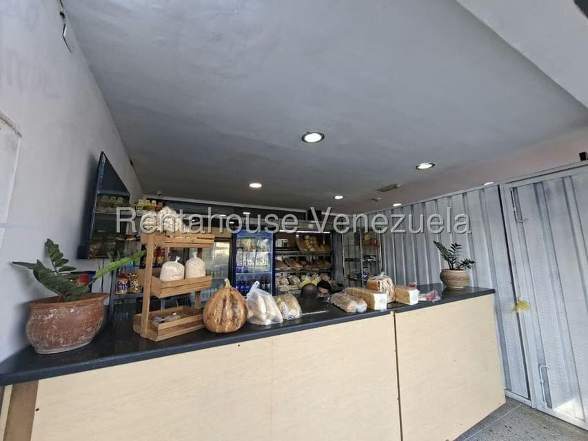 Comercial (Local Comercial) en Alquiler en La Montanita, Lara - 3