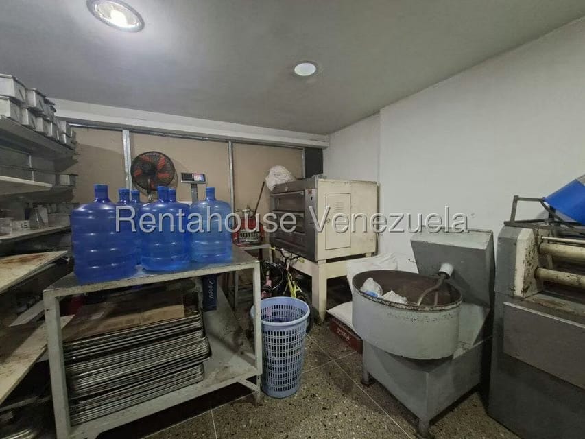 Comercial (Local Comercial) en Alquiler en La Montanita, Lara - 29