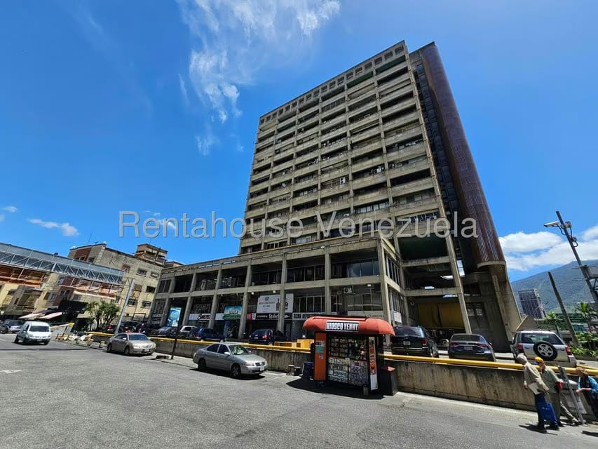 Comercial (Oficina) en Alquiler en Bello Monte, Distrito Metropolitano - 2