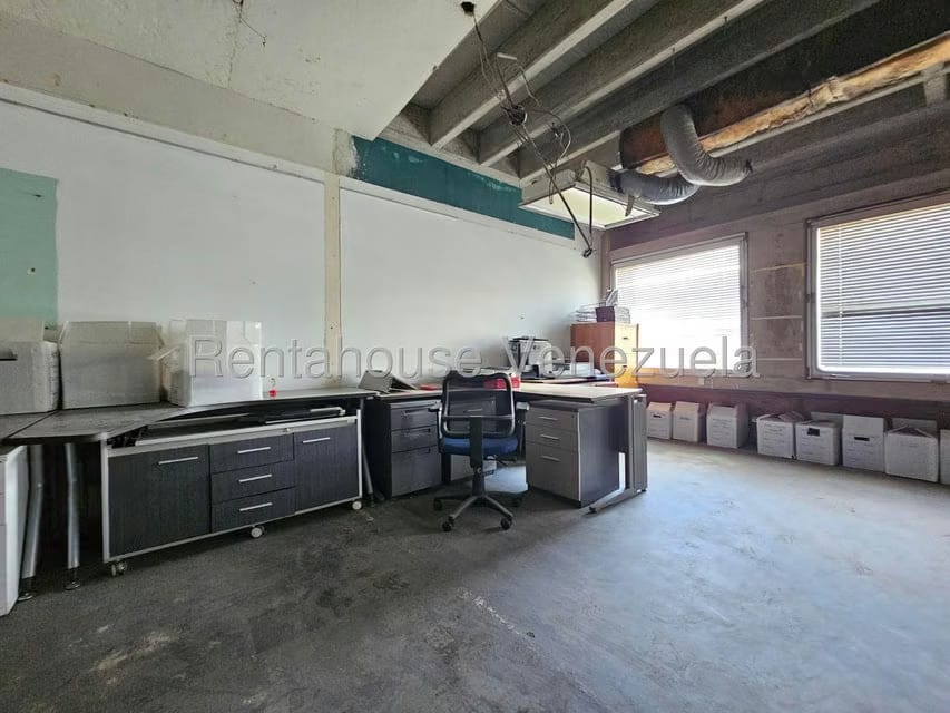 Comercial (Oficina) en Alquiler en Bello Monte, Distrito Metropolitano - 17