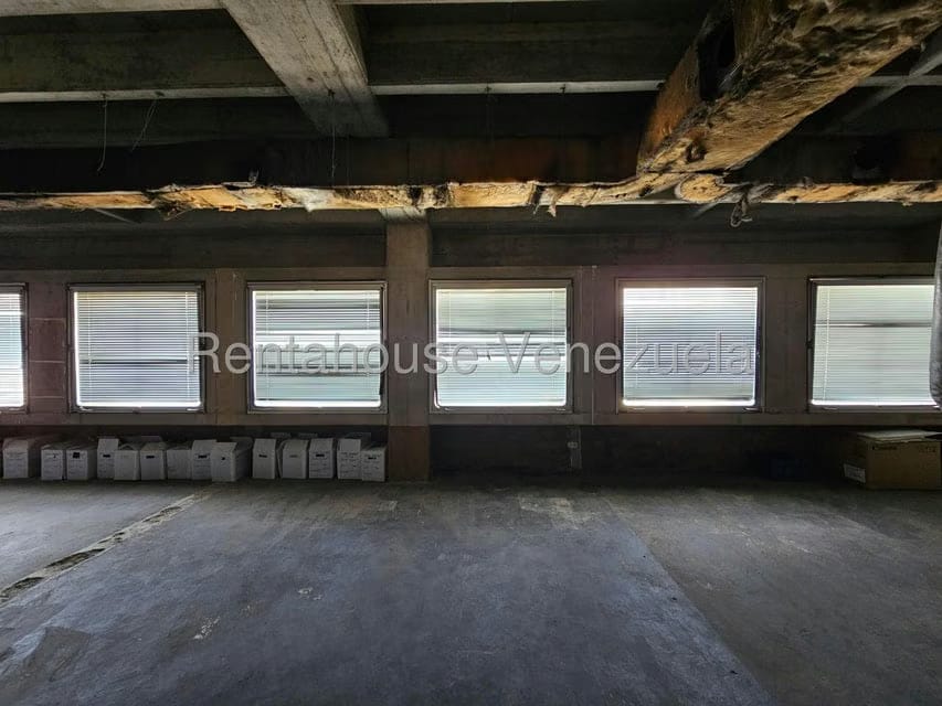 Comercial (Oficina) en Alquiler en Bello Monte, Distrito Metropolitano - 18