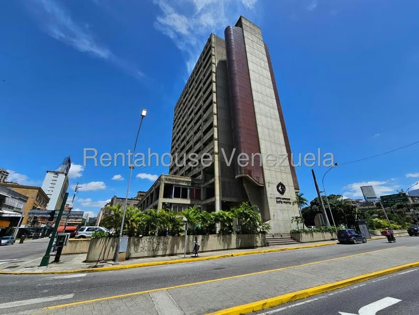 Comercial (Oficina) en Alquiler en Bello Monte, Distrito Metropolitano - 3