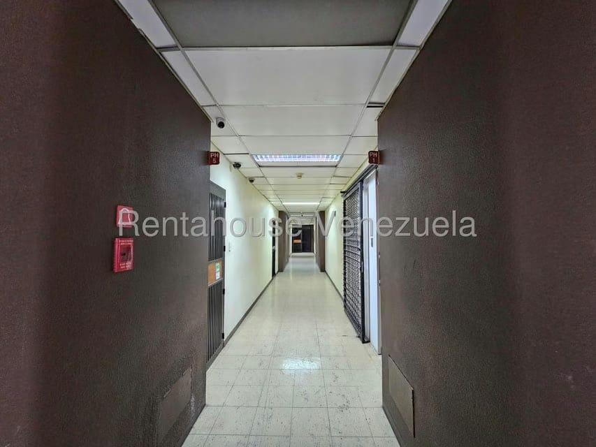 Comercial (Oficina) en Alquiler en Bello Monte, Distrito Metropolitano - 8