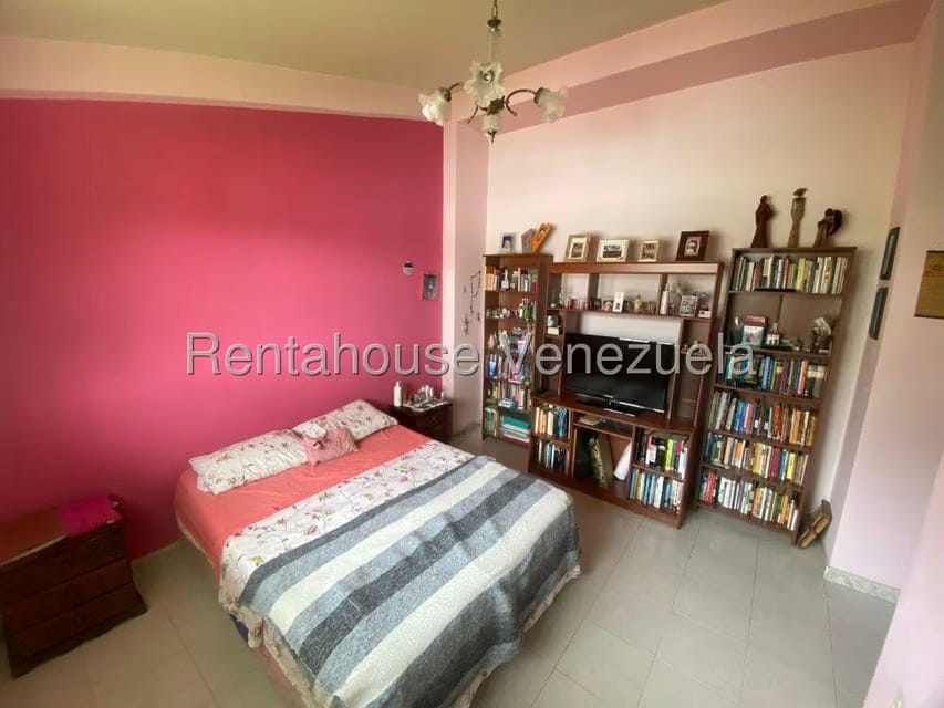 Casa (Duplex) en Venta en Cooperativa Guaicaipuro, Miranda - 14