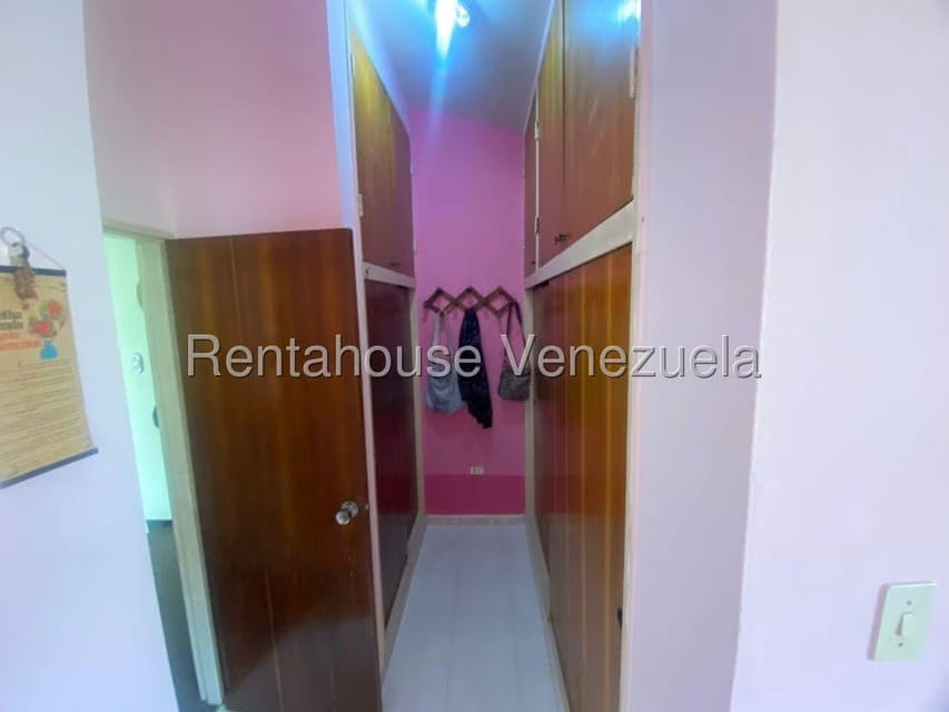 Casa (Duplex) en Venta en Cooperativa Guaicaipuro, Miranda - 16