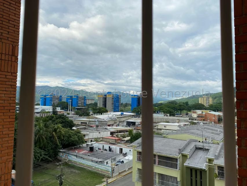 Apartamento (1 Nivel) en Venta en Centro, Aragua - 6