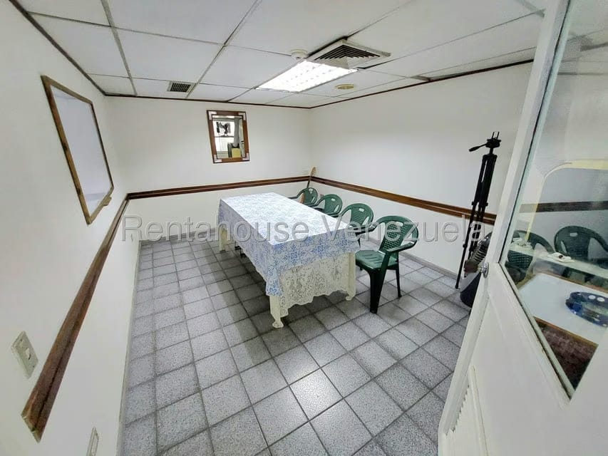 Comercial (Local Comercial) en Venta en Bello Monte, Distrito Metropolitano - 15