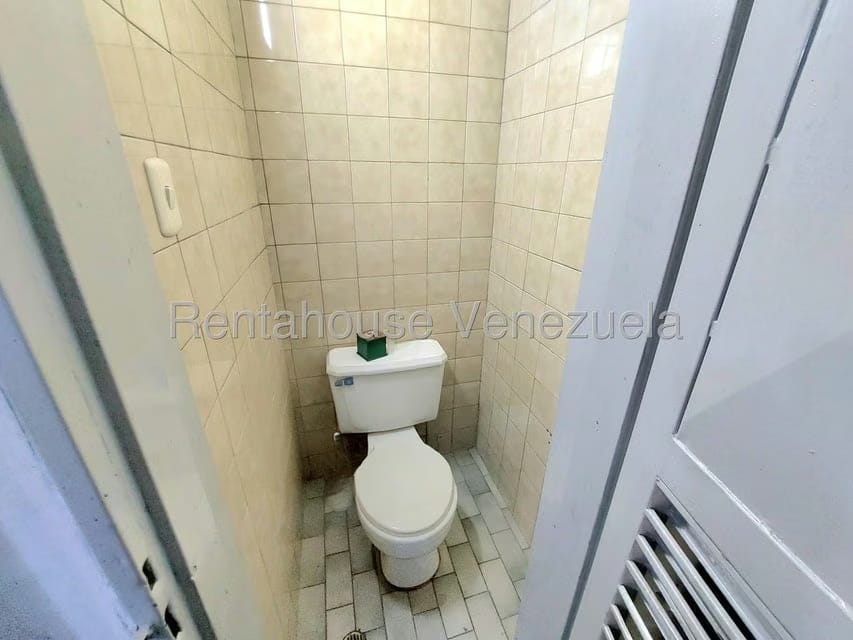 Comercial (Local Comercial) en Venta en Bello Monte, Distrito Metropolitano - 17