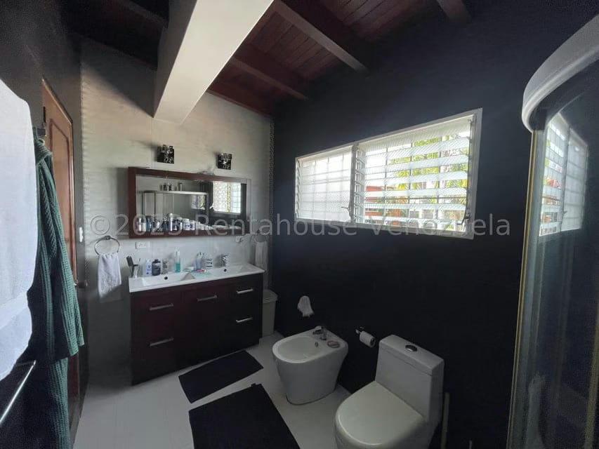Casa (Multipes Niveles) en Venta en La Lagunita Country Club, Distrito Metropolitano - 45