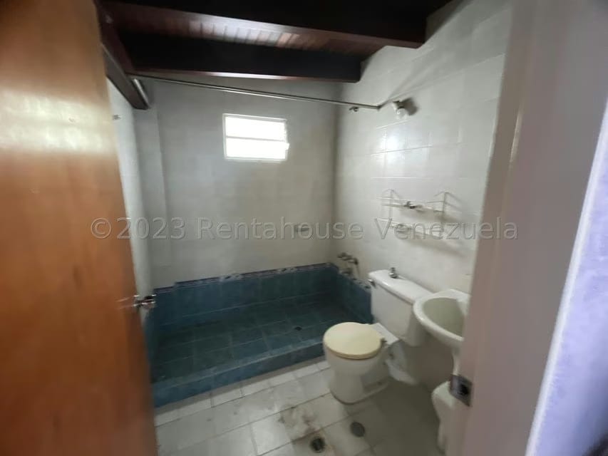Casa (Multipes Niveles) en Venta en La Lagunita Country Club, Distrito Metropolitano - 81