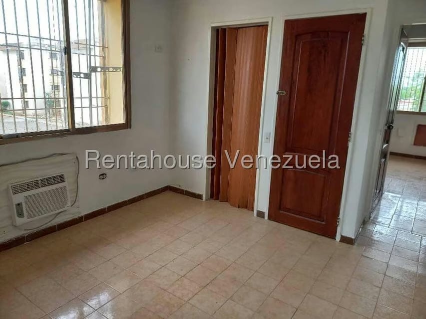 Apartamento (1 Nivel) en Venta en Pomona, Zulia - 13