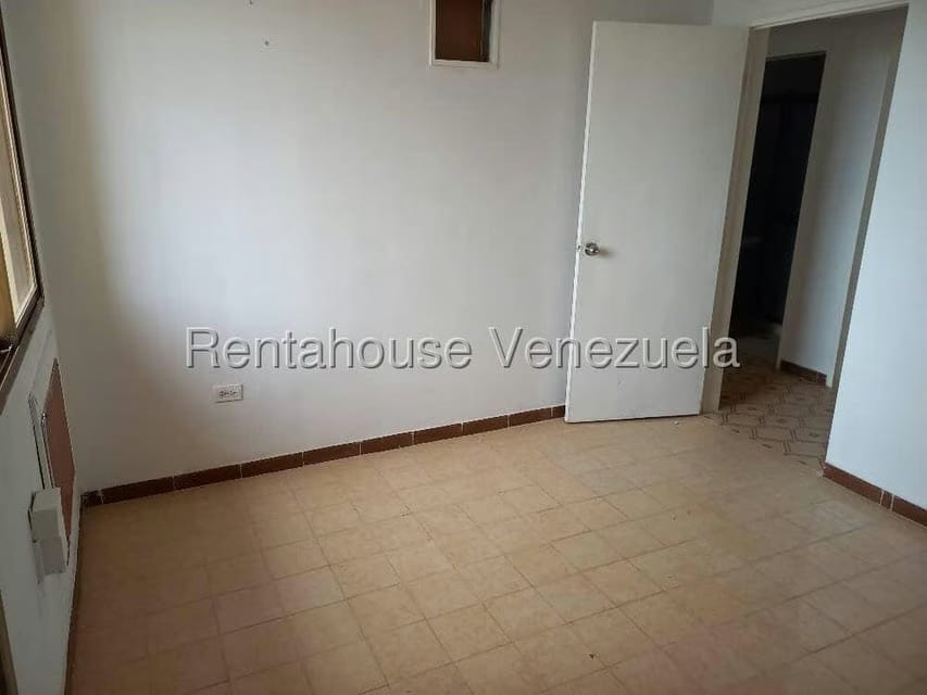 Apartamento (1 Nivel) en Venta en Pomona, Zulia - 5