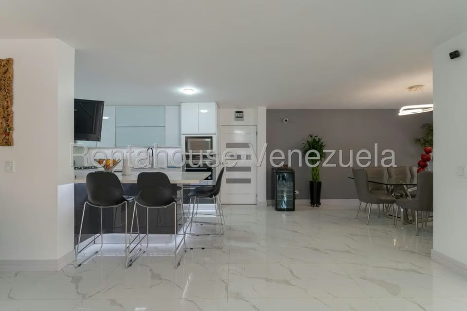 Casa (Duplex) en Venta en La Tahona, Distrito Metropolitano - 17