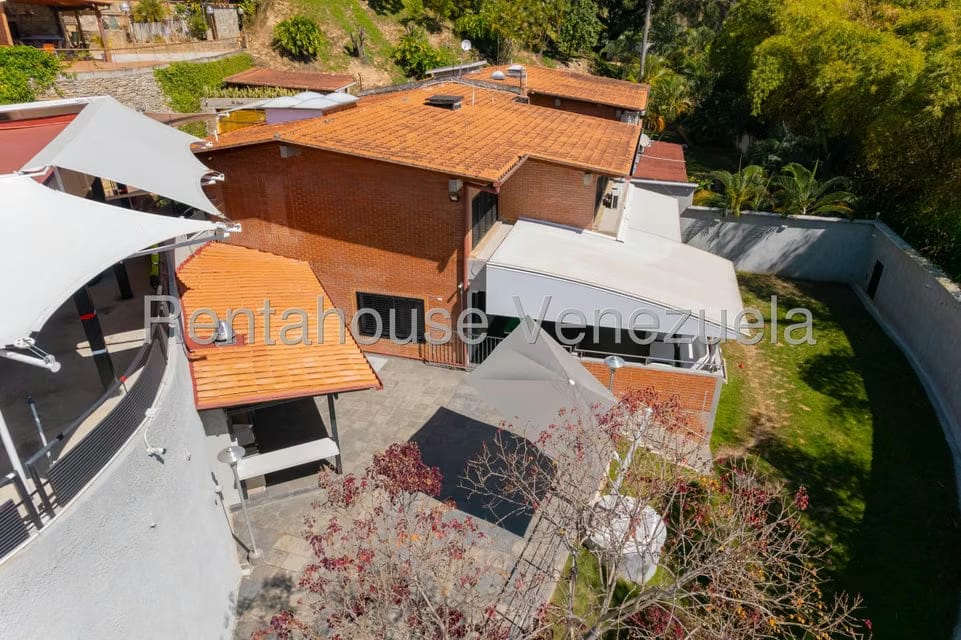 Casa (Duplex) en Venta en La Tahona, Distrito Metropolitano - 3