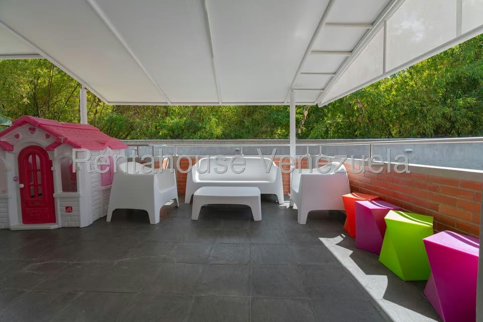 Casa (Duplex) en Venta en La Tahona, Distrito Metropolitano - 23