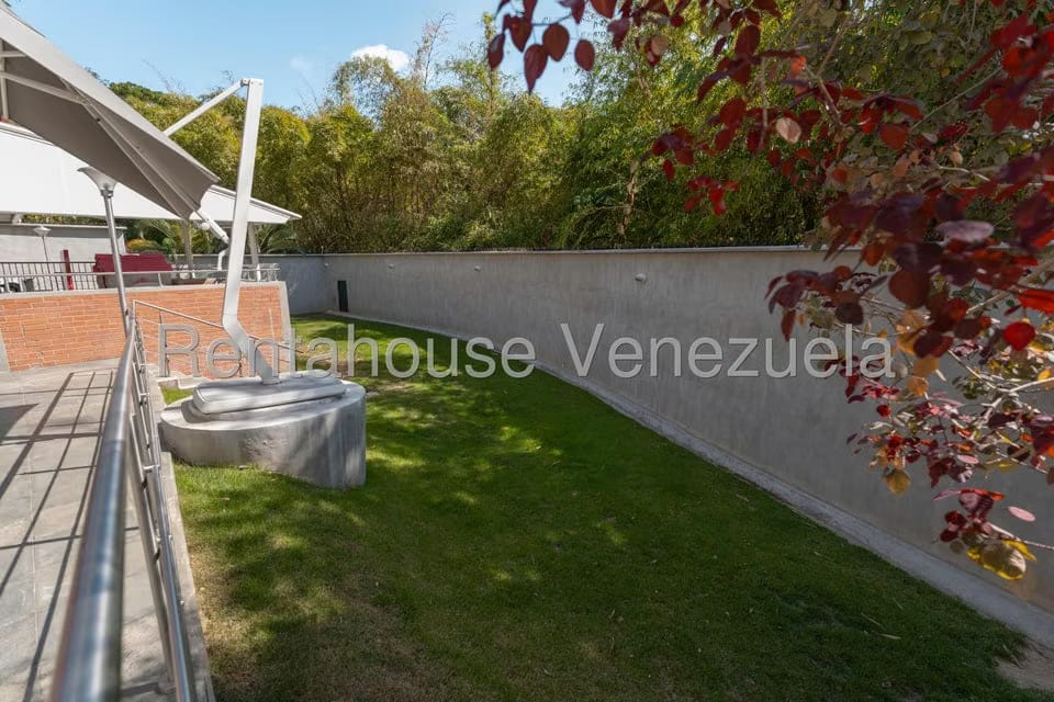 Casa (Duplex) en Venta en La Tahona, Distrito Metropolitano - 31