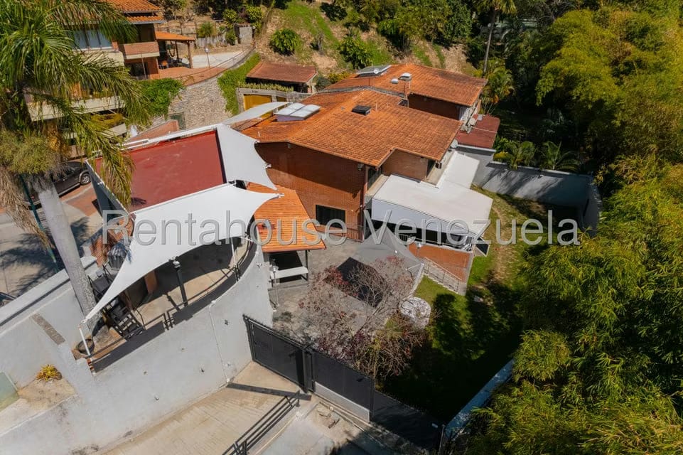 Casa (Duplex) en Venta en La Tahona, Distrito Metropolitano - 5