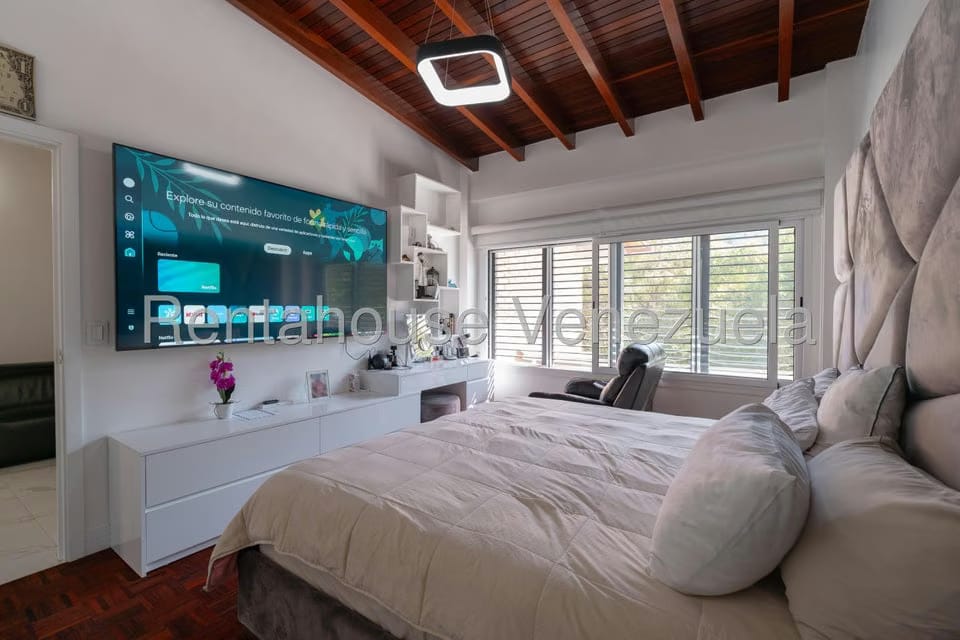 Casa (Duplex) en Venta en La Tahona, Distrito Metropolitano - 42