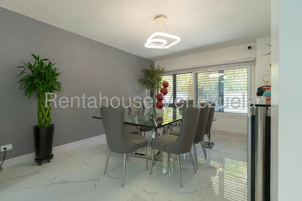 Casa (Duplex) en Venta en La Tahona, Distrito Metropolitano - 9