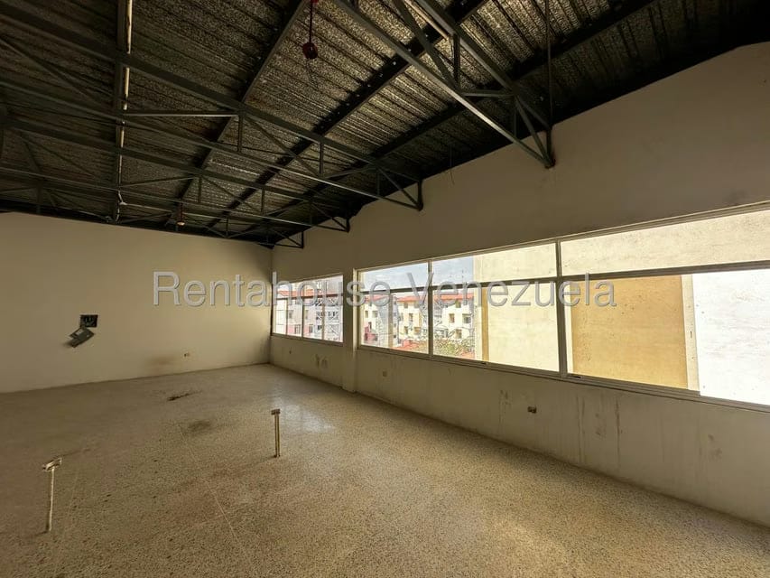 Comercial (Local Comercial) en Alquiler en Parroquia Concepcion, Lara - 19