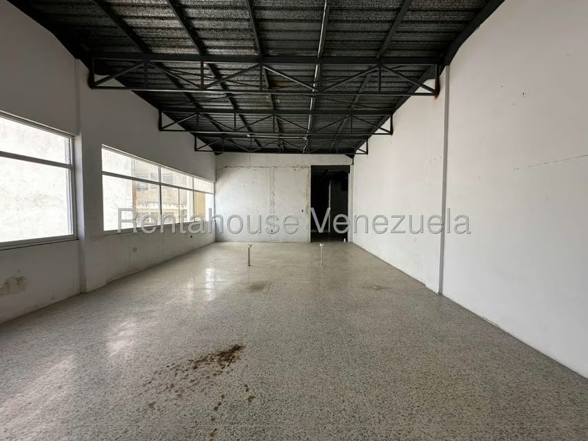 Comercial (Local Comercial) en Alquiler en Parroquia Concepcion, Lara - 27