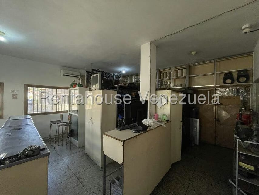 Comercial (Local Comercial) en Alquiler en Centro, Aragua - 4